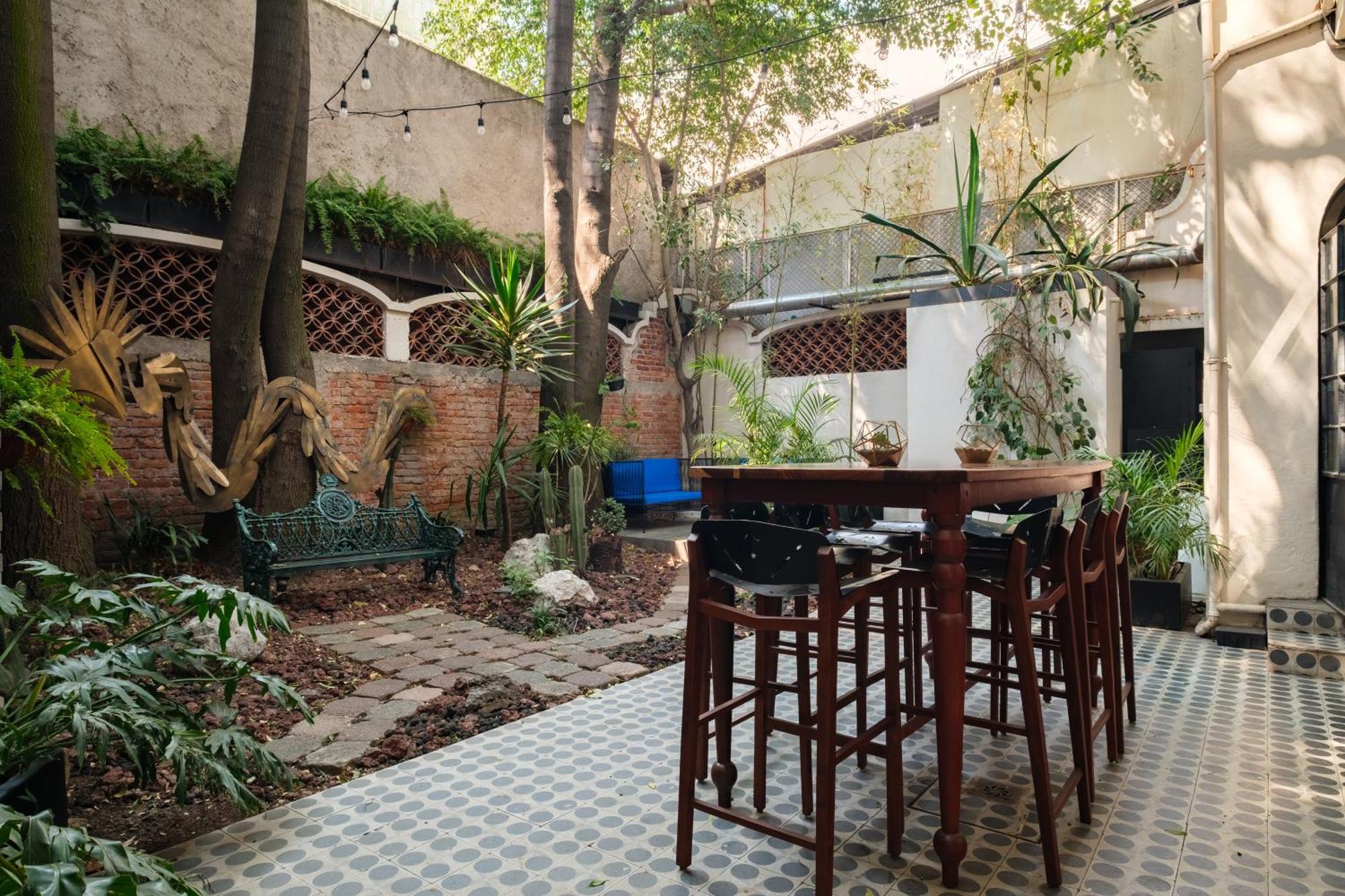 帕格海豹犬Polanco Allan Poe México DF